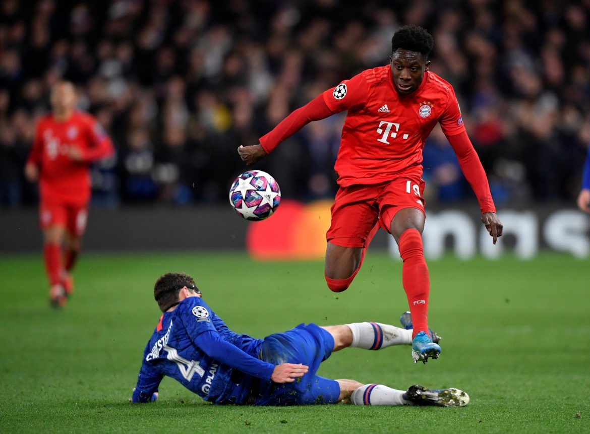 Aston Villa could sign “simply superb” £17m ace who plays like Alphonso Davies